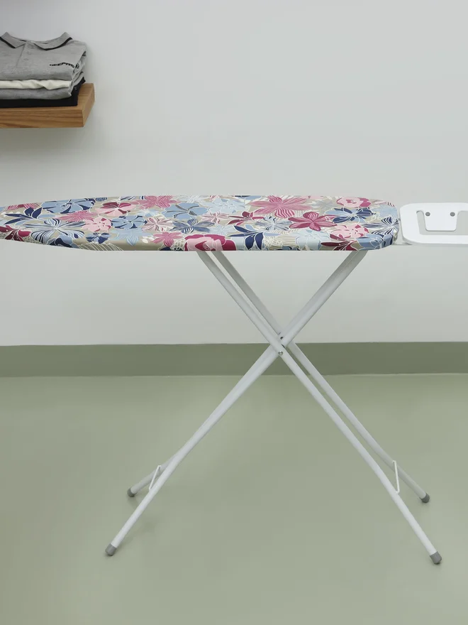 رويال فورد Royalford Mesh Ironing Board with Iron Rest, 100% Cotton Cover RF10249